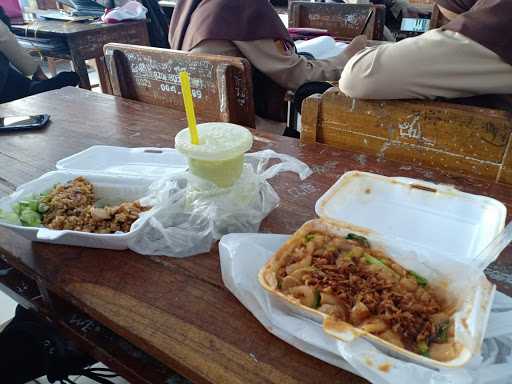 Pondok Makan Laras 3