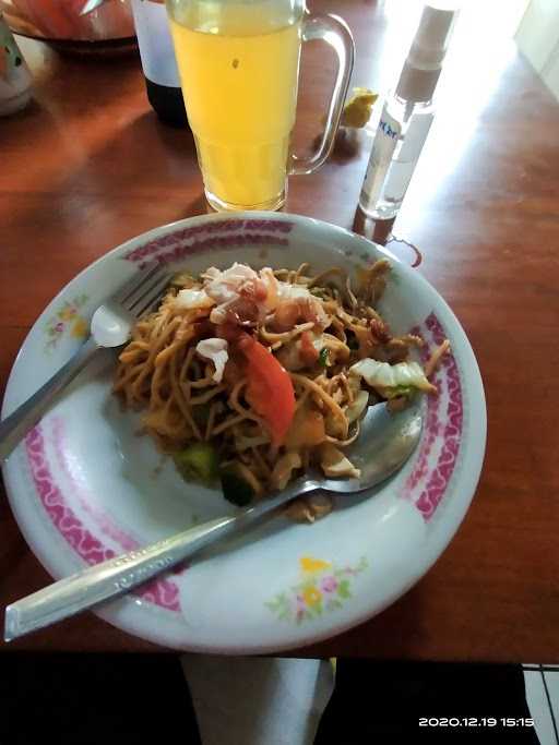 Rm Bakmi Kurnia 8