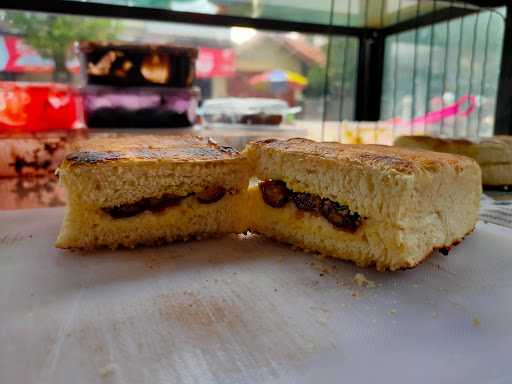 Roti Bakar W.O.W 1