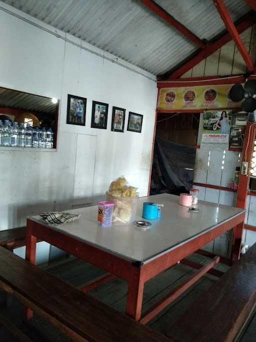 Warung Makan Ikan Manyung 4