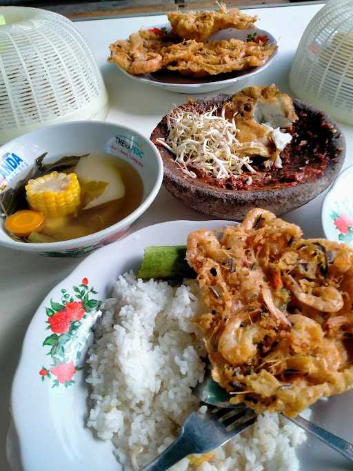 Warung Makan Pak Sadrim 5