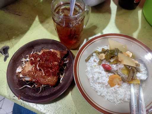 Warung Mbak Jonah 2