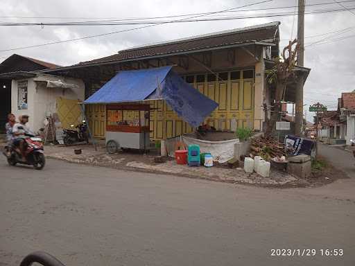 Warung Nasi Goreng Mb Isah 3