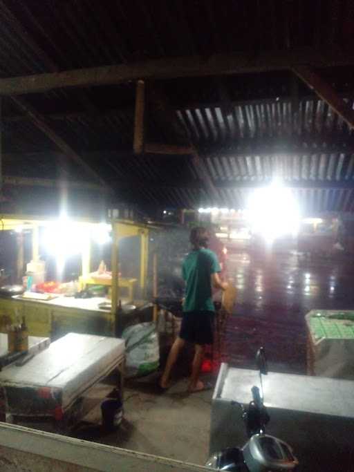 Warung Sate Kambing Ibu Emi 8