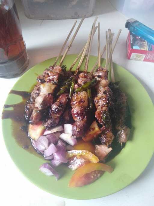 Warung Sate Kambing Ibu Emi 1