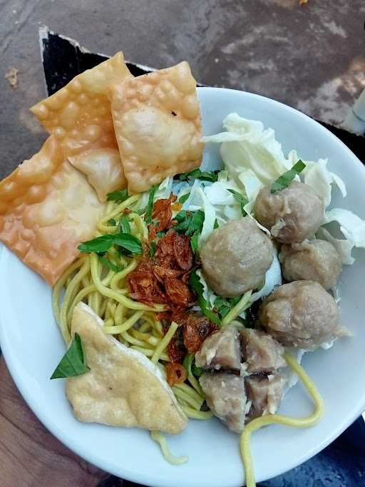 Air Bakso 10