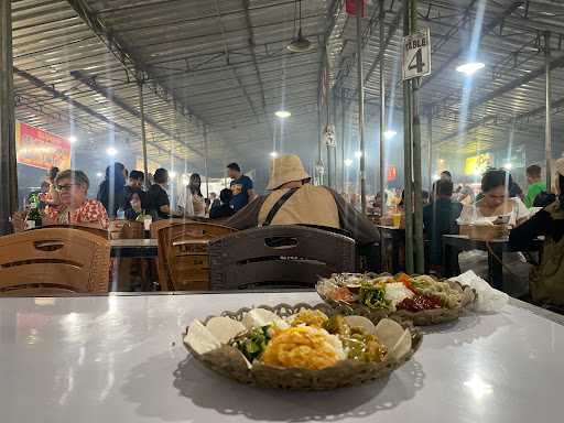 Trawangan Night Market 7