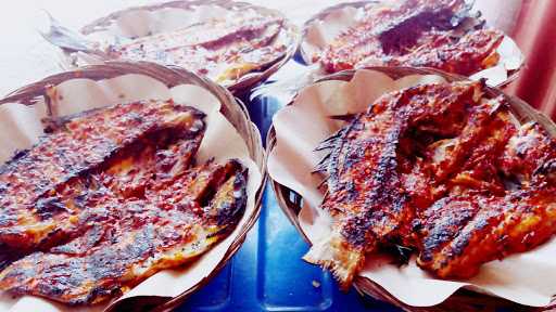 Waroeng Ikan Bakar Ibra 1