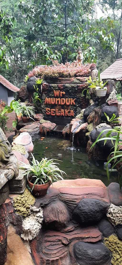 Munduk Selaka Kitchen & Bar 1