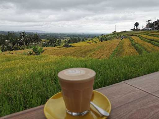 Bhuana Agung Restaurant 4