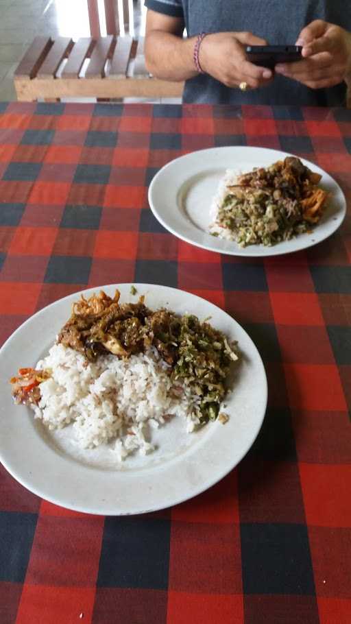 Warung Makan Wulangun 4