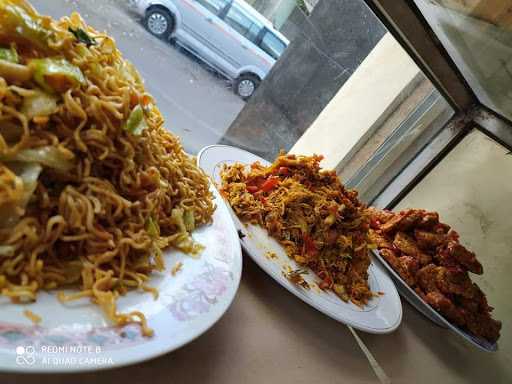 Warung Nasi Kuning Biang Rika 1