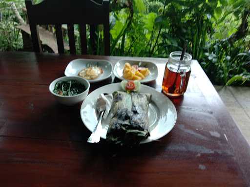 Warung Samboga Besikalung 1