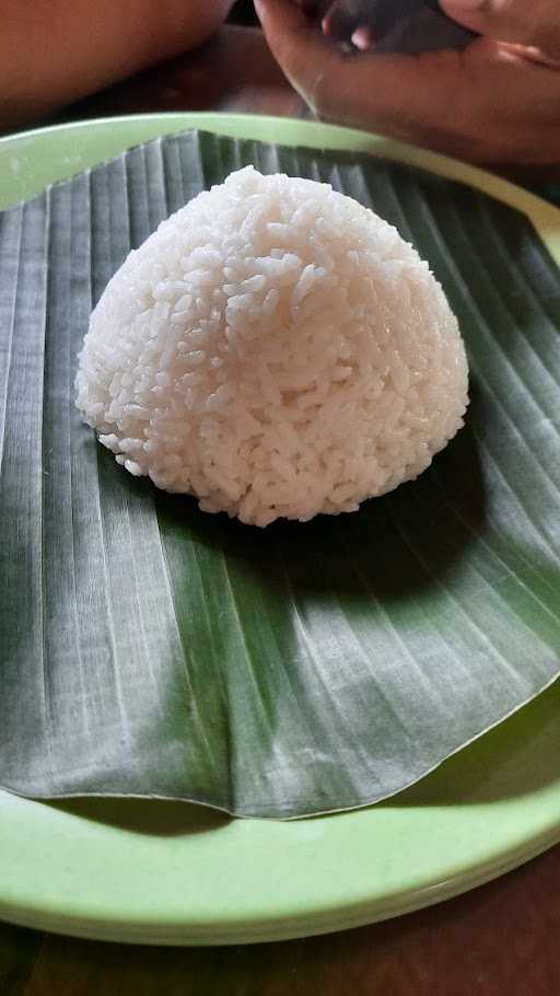 Ayam Goreng Bugisan Kulon Progo 9