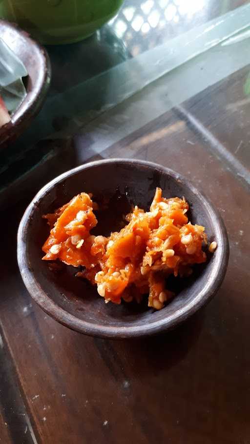 Ayam Goreng Bugisan Kulon Progo 8