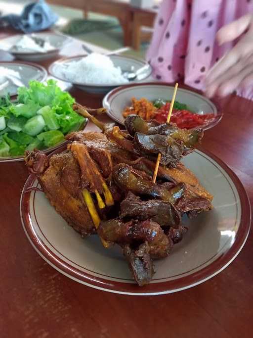 Bebek & Ayam Kampung Mas Budi 7