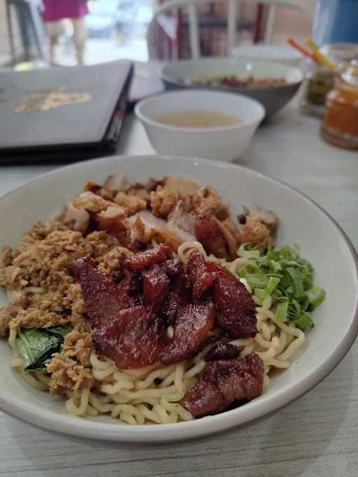 Bakmi Siantar Lina - Pluit 7