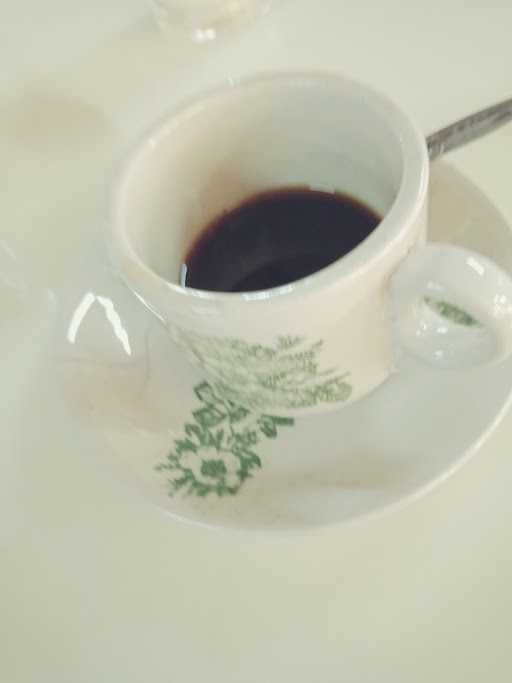 Kedai Kopi Bahagia 8