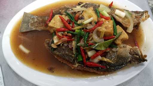 Ajhon Medan Seafood 1