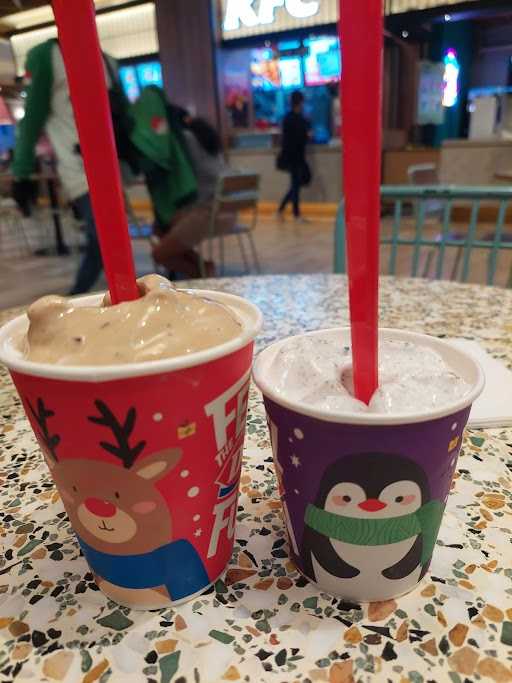 Dairy Queen Emporium Pluit 3