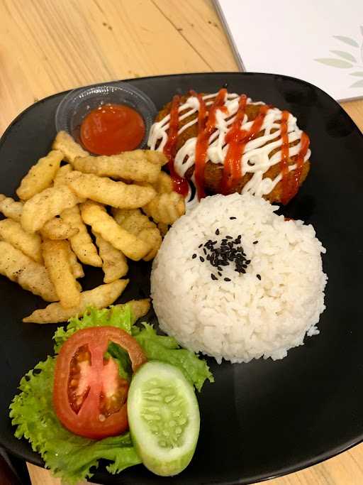 Herbivore Vegetarian And Vegan Eatery - Food Plaza Pik 6