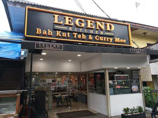 Legend Kitchen 1