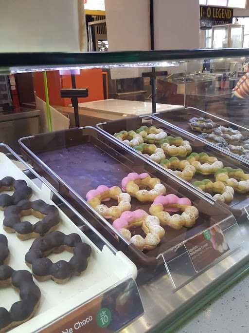 Mister Donut 9