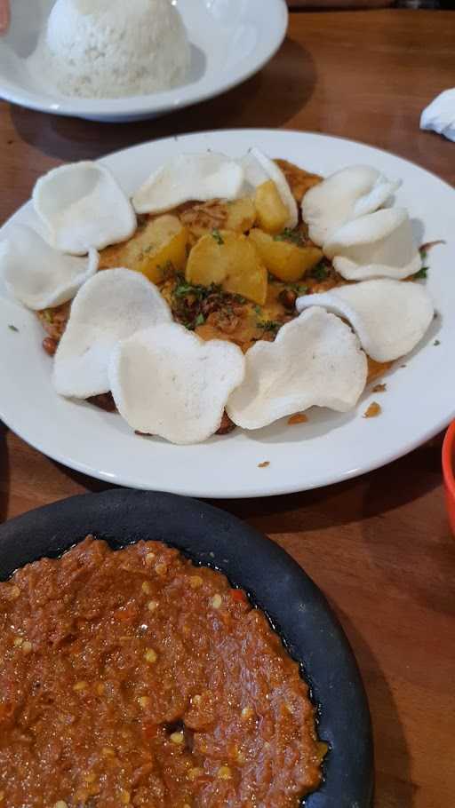 Warung Bu Kris 9