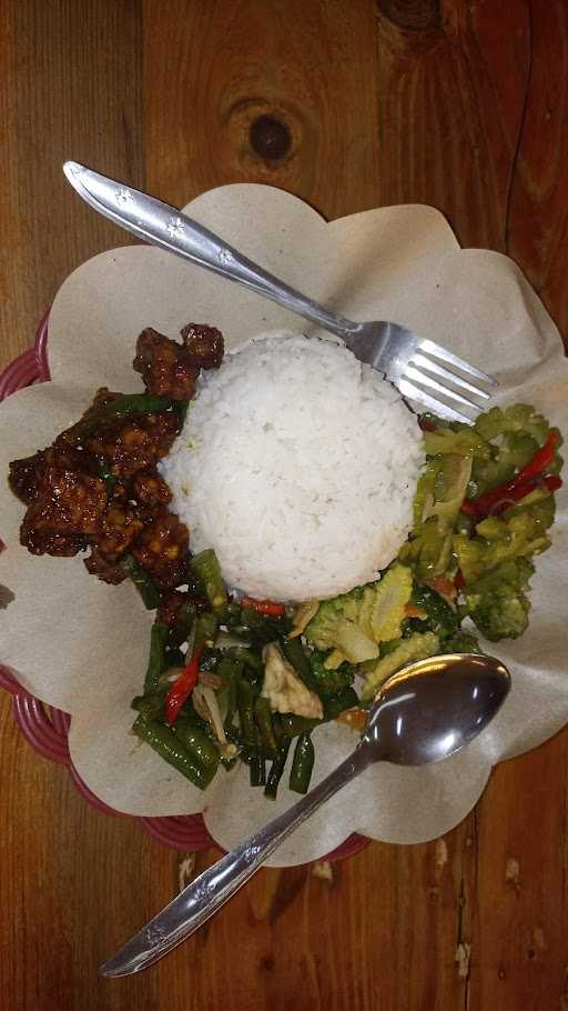 Warung Makan Bu Wiwi 2