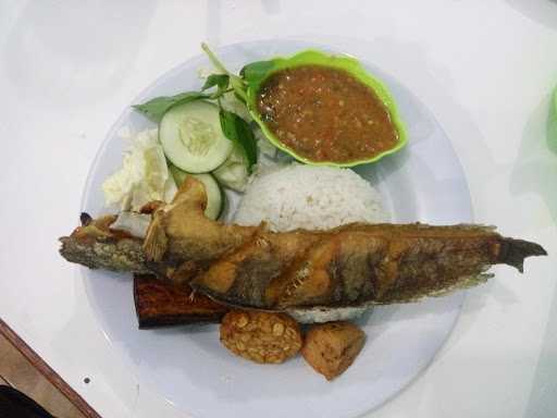 Ayam Bakar & Ikan Bakar Arum 10