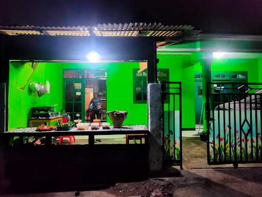 Warung Nasi Uduk Berkelana 2 2