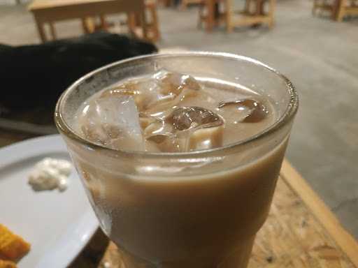 Omah Kopi Item Putih 9