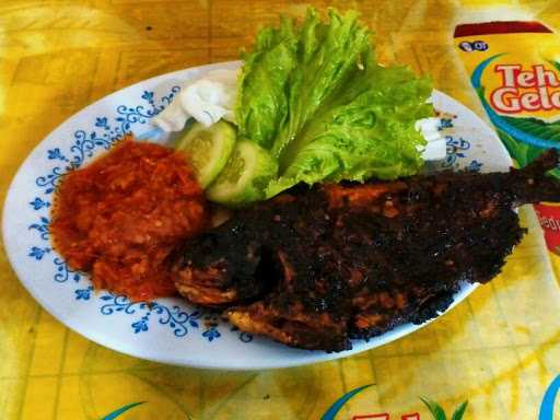 Ayam Bakar Wong Tegal 9