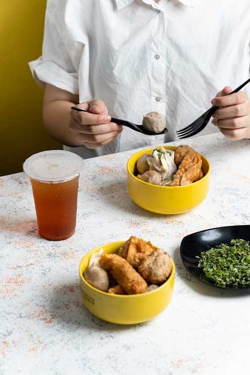 Bakso Bakwan Malang Cak Su Kumis - Deplu Raya 8