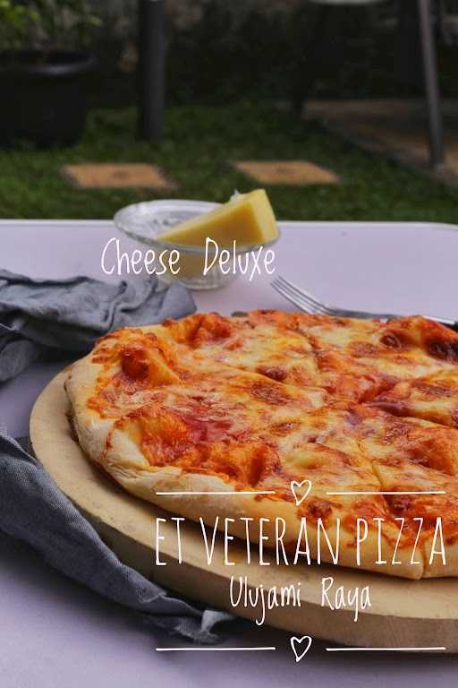 Et Veteran Pizza Ulujami Raya 8