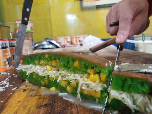 Martabak Legit Group Petukangan 9