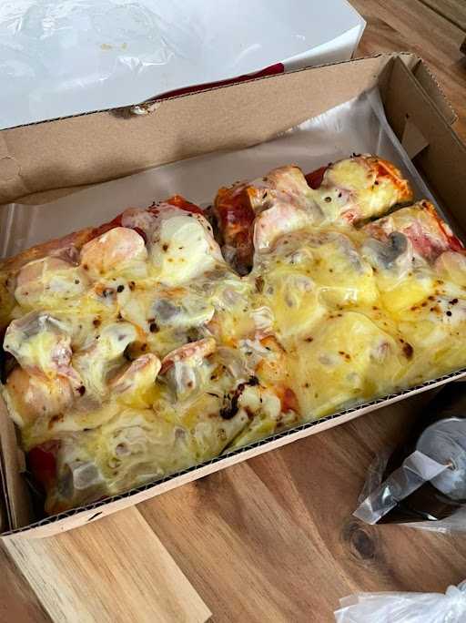 Martabak Pizza Orins 10