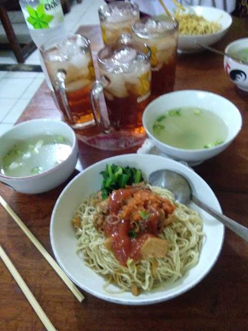 Mie Kondang Kostrad 5