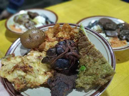 Nasi Uduk Joglo Tenda Bang Muslih 7