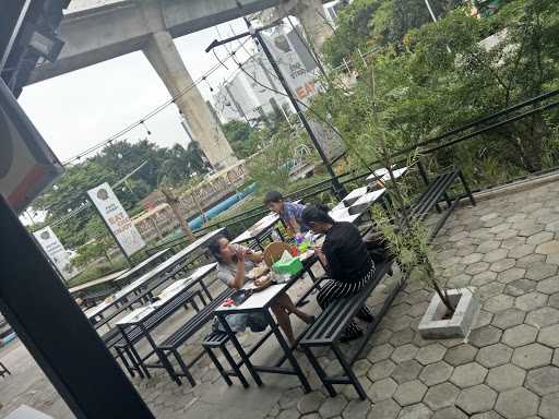 Nasi Uduk Pak Jhon, Metro Garden Cipulir 2