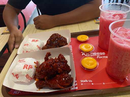 Richeese Factory - Ciledug Raya 5