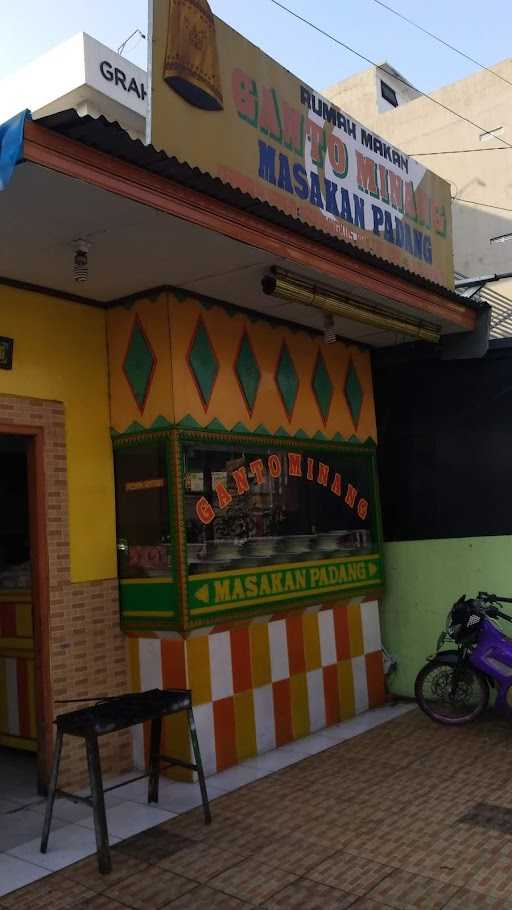 Rumah Makan Ganto Minang 9