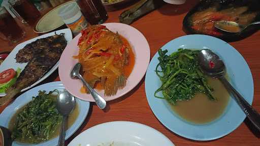 Saung Sule (Sunda Lesehan) 7