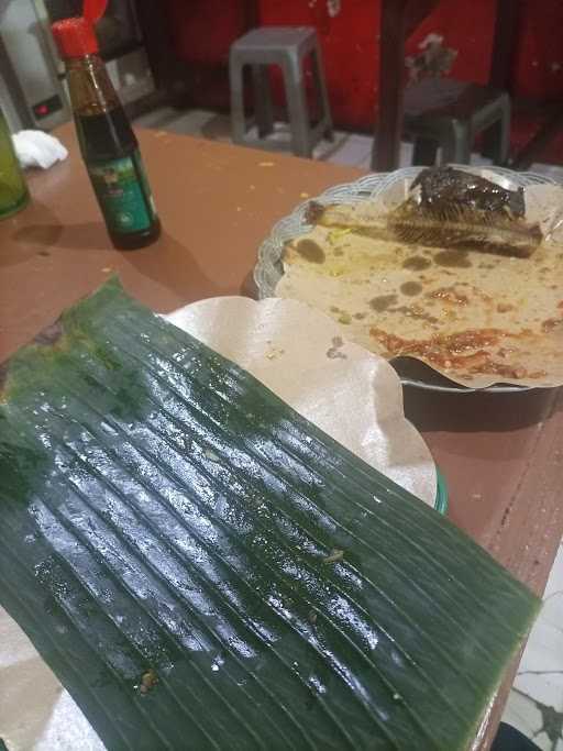 Seafood Pecel Lele 999 Sambel Tiga Rasa 2