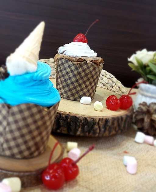 Papa Cookies Cake & Bakery Kediri 10