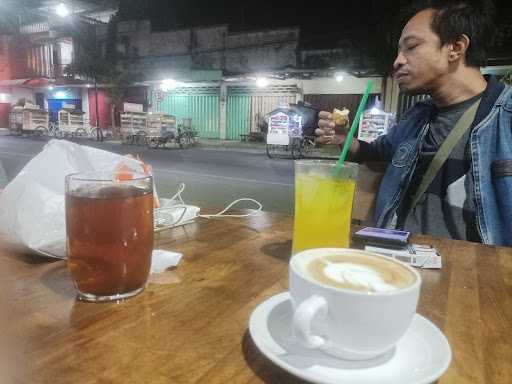 Warung Kopi Redjo Pentung 10