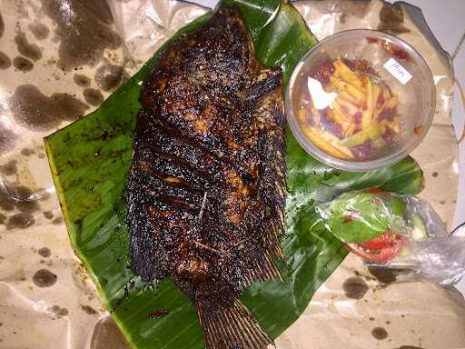 Waroeng Spesial Sambal 'Ss' Kediri 4