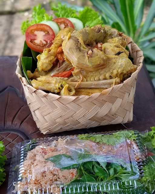 Warung Omah Lawas Tirtoudan 3