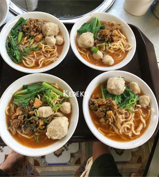 Bakso & Mie Ayam Kuah Kental 4