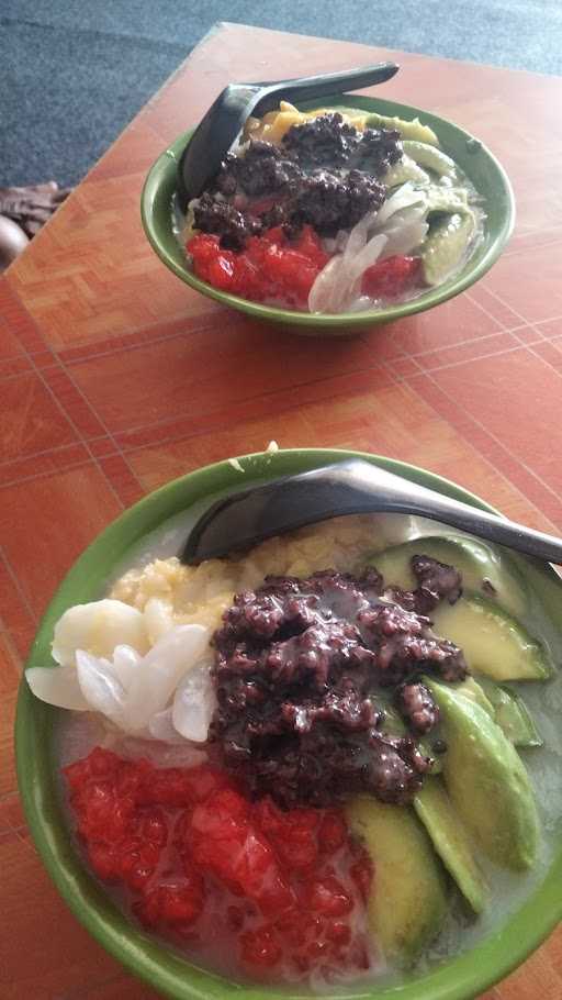 Bakso Tumpeng Viral & Es Campur Bandung 10